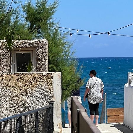 Artemis Rooms Two Steps By The Sea Platanés エクステリア 写真