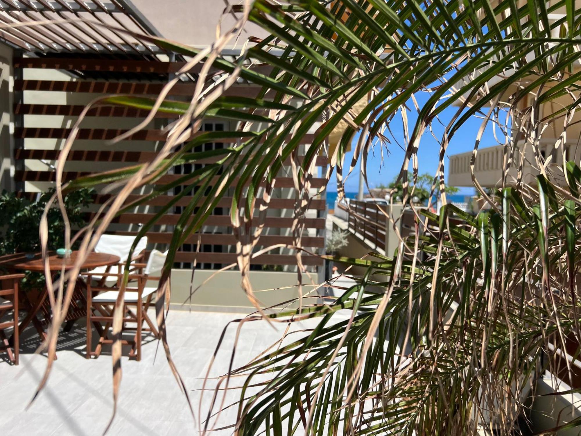 Artemis Rooms Two Steps By The Sea Platanés エクステリア 写真